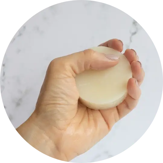Mater Beauty Good Hair Days Supercharged Conditioner Bar In Use