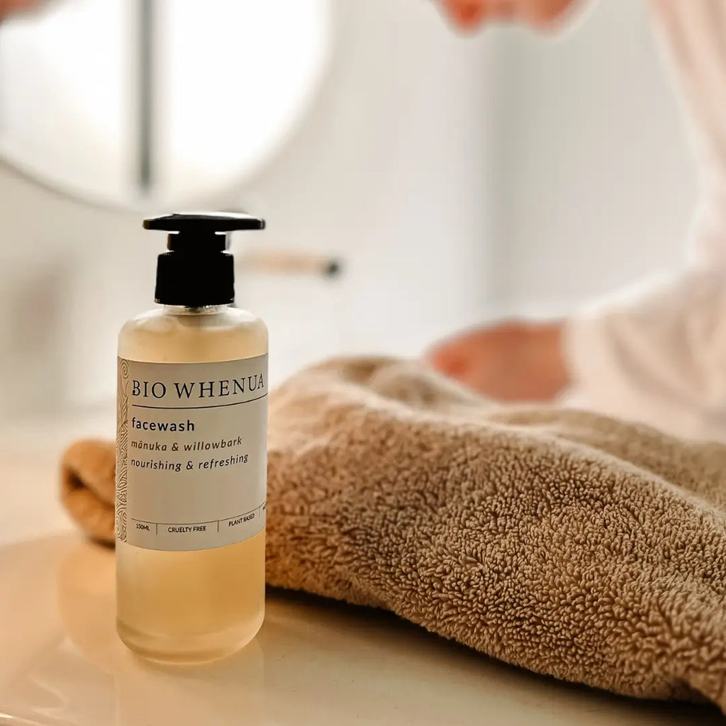 Bio Whenua Manuka & Willowbark Nourishing and Refreshing Facewash