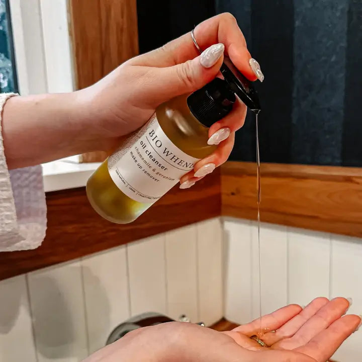 Bio Whenua Chamomile & Geranium Oil Cleanser and Make Up Remover in use