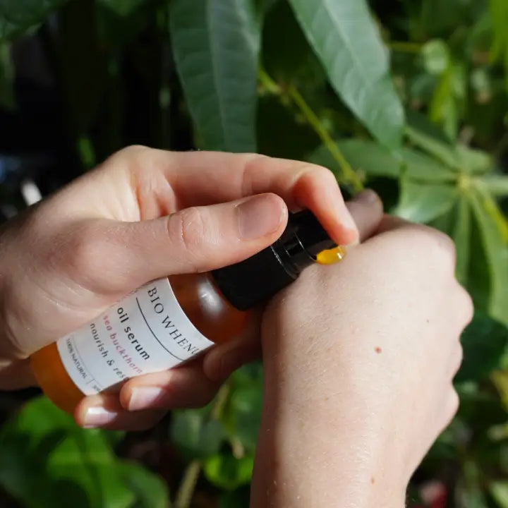 Bio Whenua Sea Buckthorn & Rosehip Nourish & Restore Oil Serum Texture