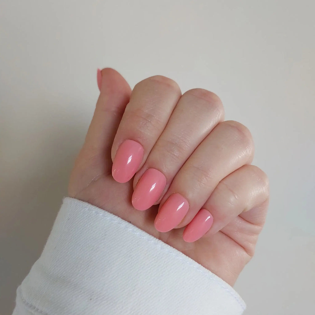 Glamour Tips Candy Pink Gel Press On Nails