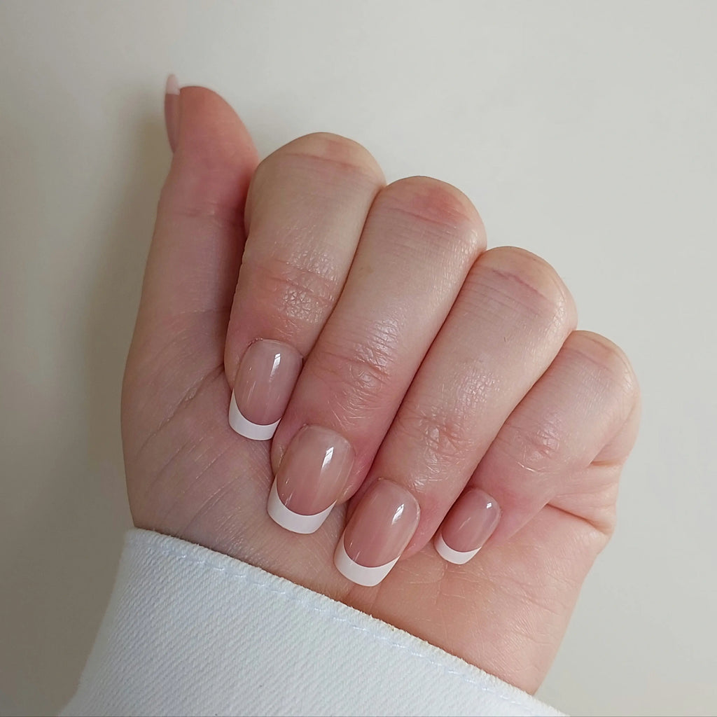 Glamour Tips Classic Square French Tip Gel Press On Nails