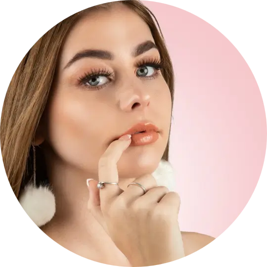 LuluRose Cosmetics Clio Peachy Nude Lipstick